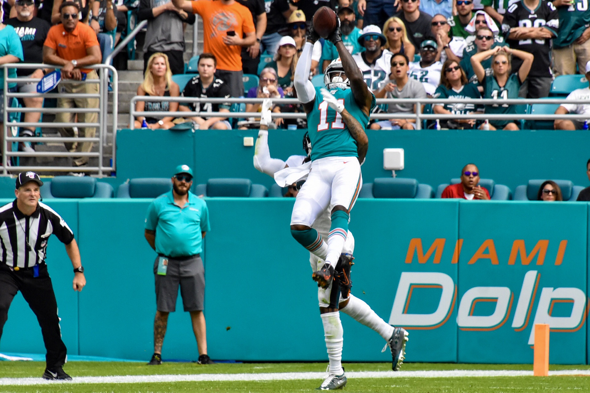 DeVante Parker Wearing No. 11 Patriots Jersey In New Instagram