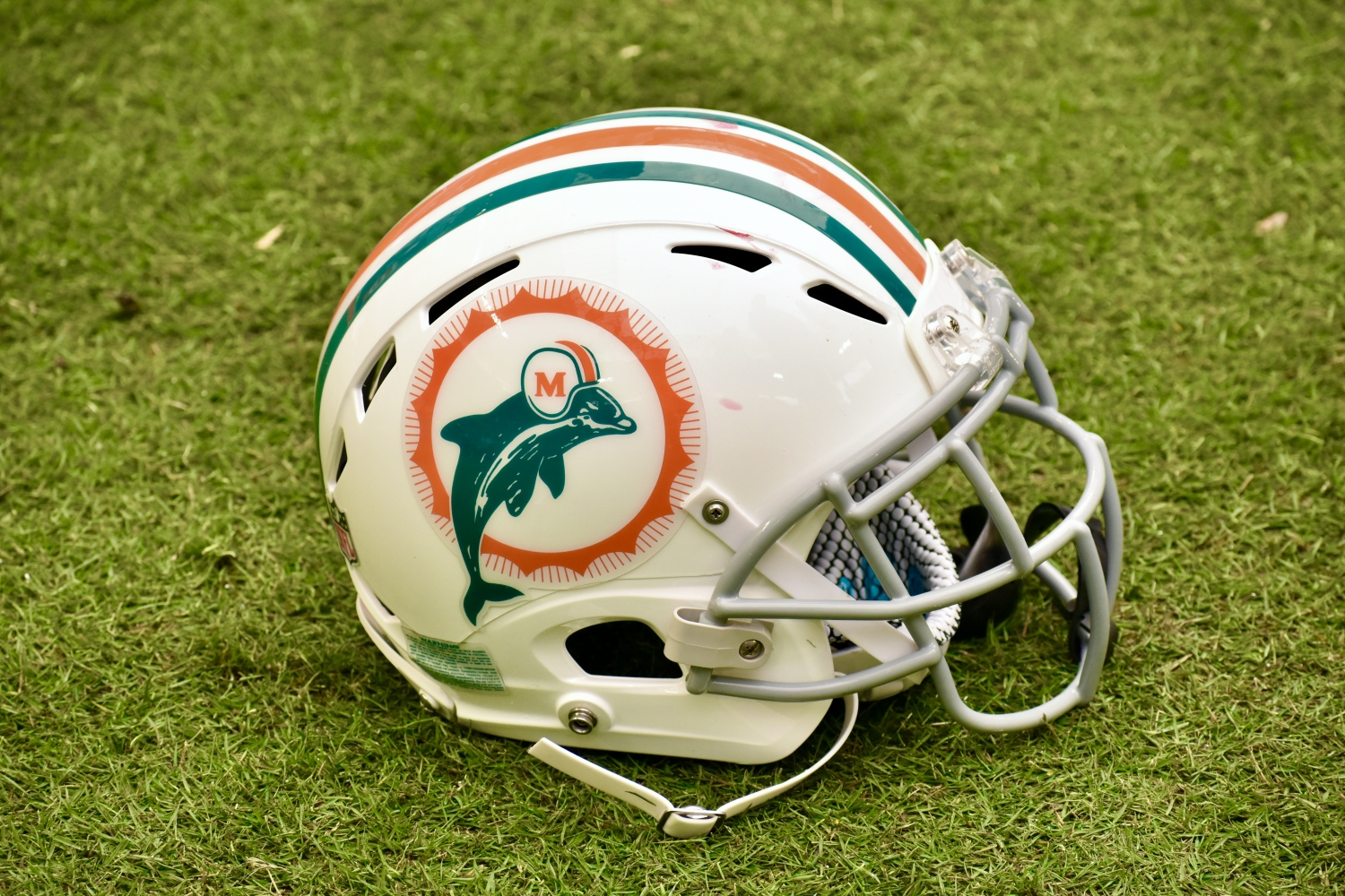 Miami Dolphins release updated jersey numbers for free agents and rookies