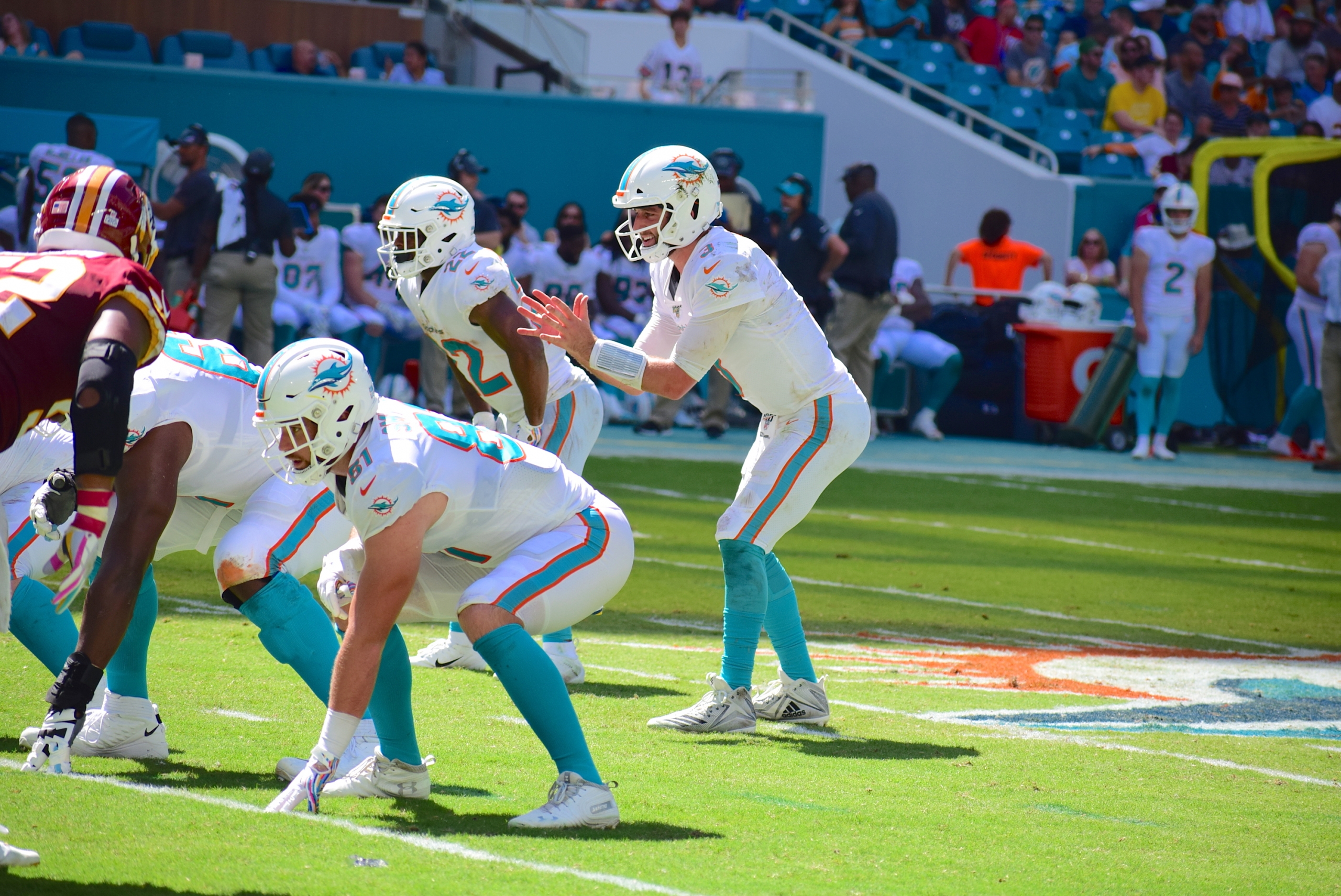 Miami Dolphins: Josh Rosen must start over Ryan Fitzpatrick 2019