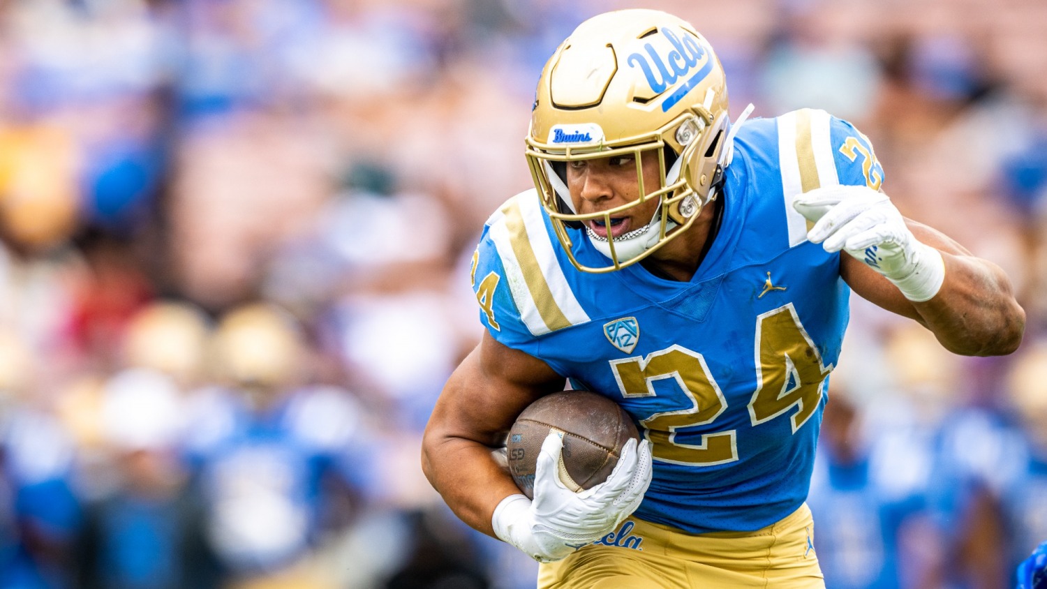 Cowboys 7-Round 2023 NFL Mock Draft: Dallas trades down, picks up RB Zach  Charbonnet in Round 2, NFL Draft