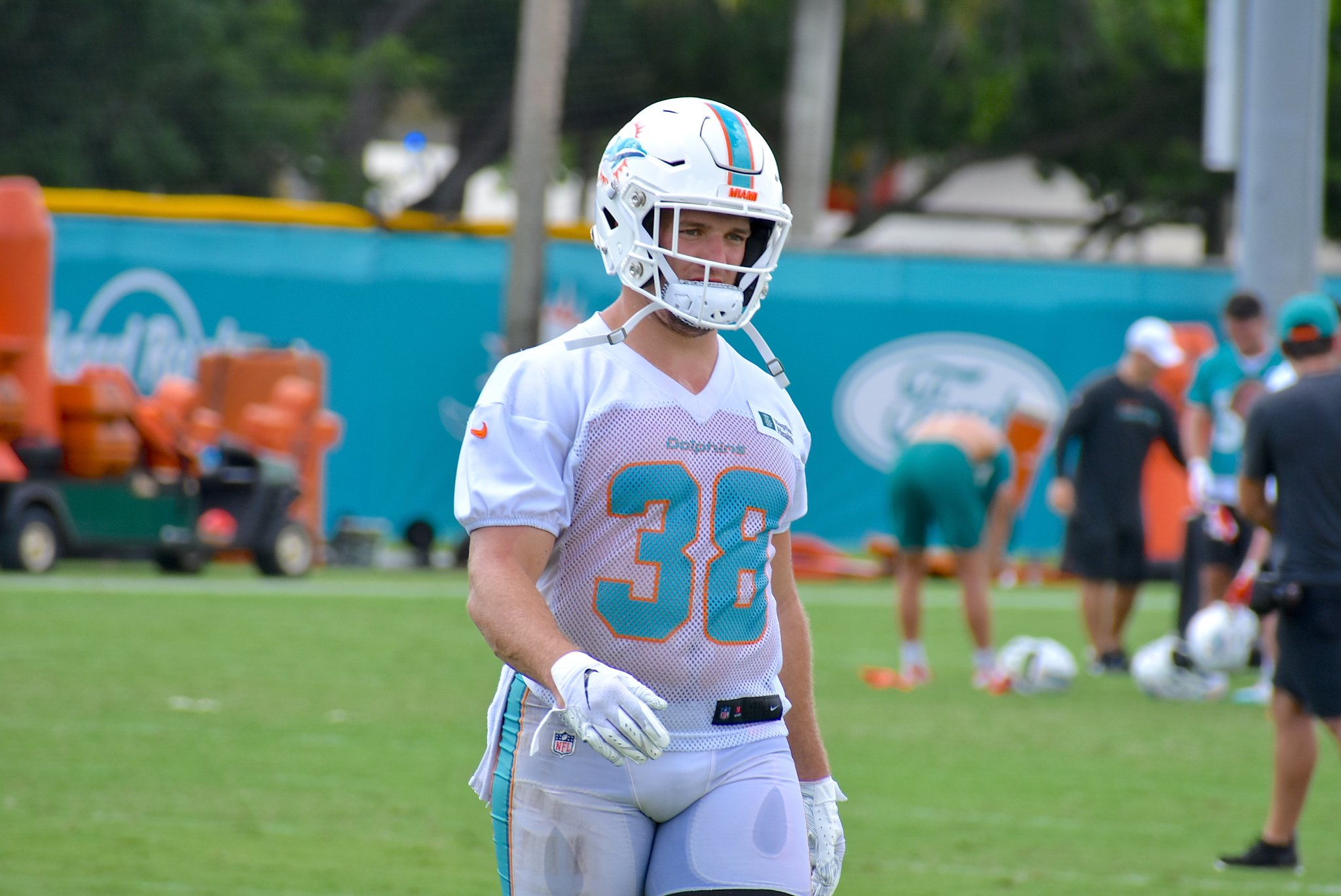 2020 Miami Dolphins training camp roster: Could fullback Chandler Cox be on  the bubble? - The Phinsider