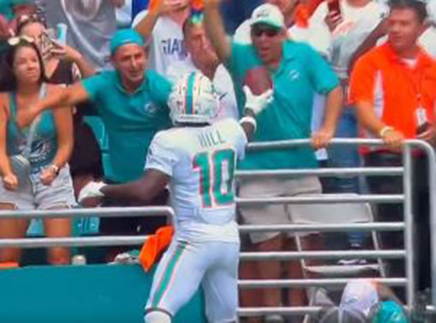 Dolphins vs. Bills score, takeaways: Miami survives Josh Allen-led Buffalo,  'butt punt' to remain undefeated 
